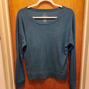 American Eagle Teal Vintage Plush Women's Long Sleeve Sweater Sz Small